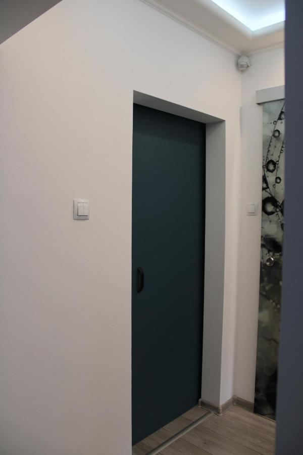Ferienwohnung Izzy Apartament Miskolc Exterior foto